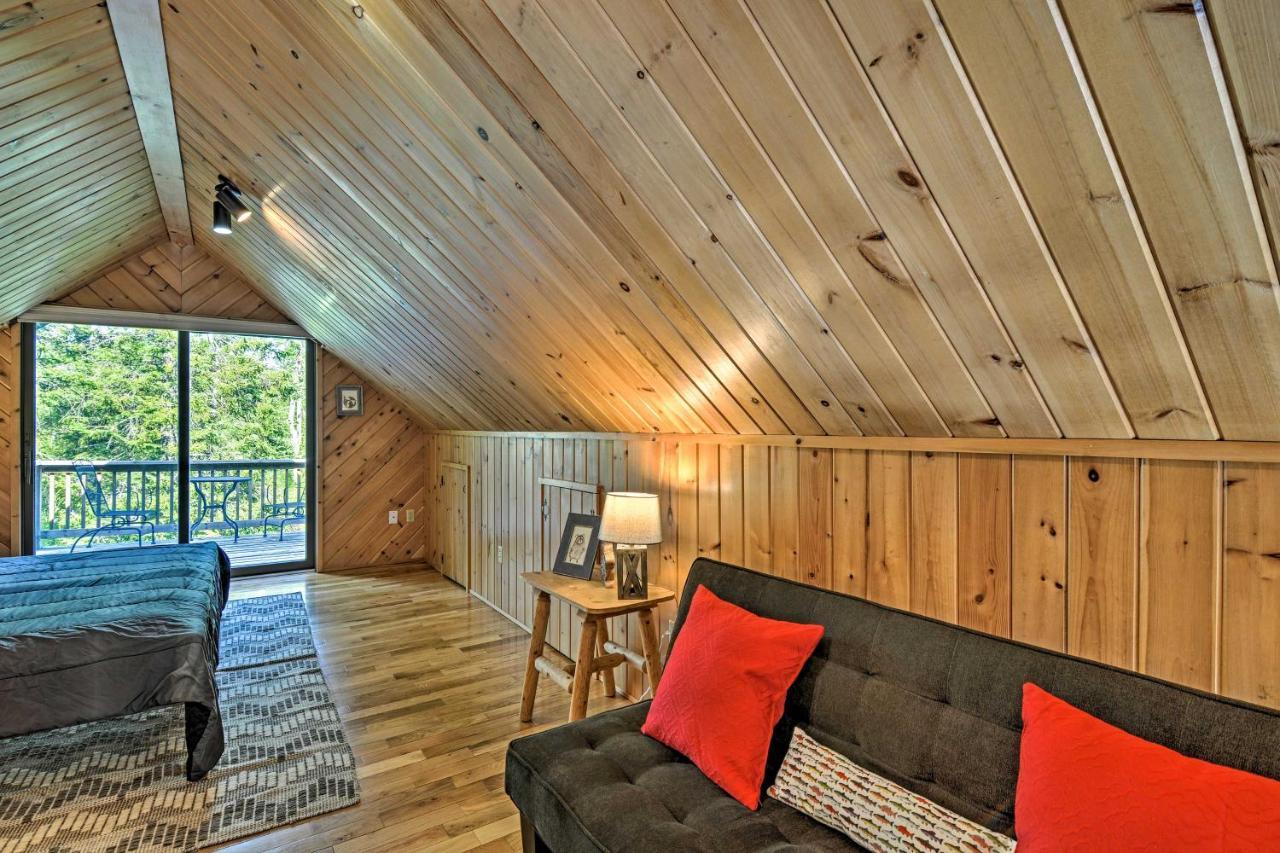 Riverfront Traverse City Cabin Fish, Kayak And Tube المظهر الخارجي الصورة